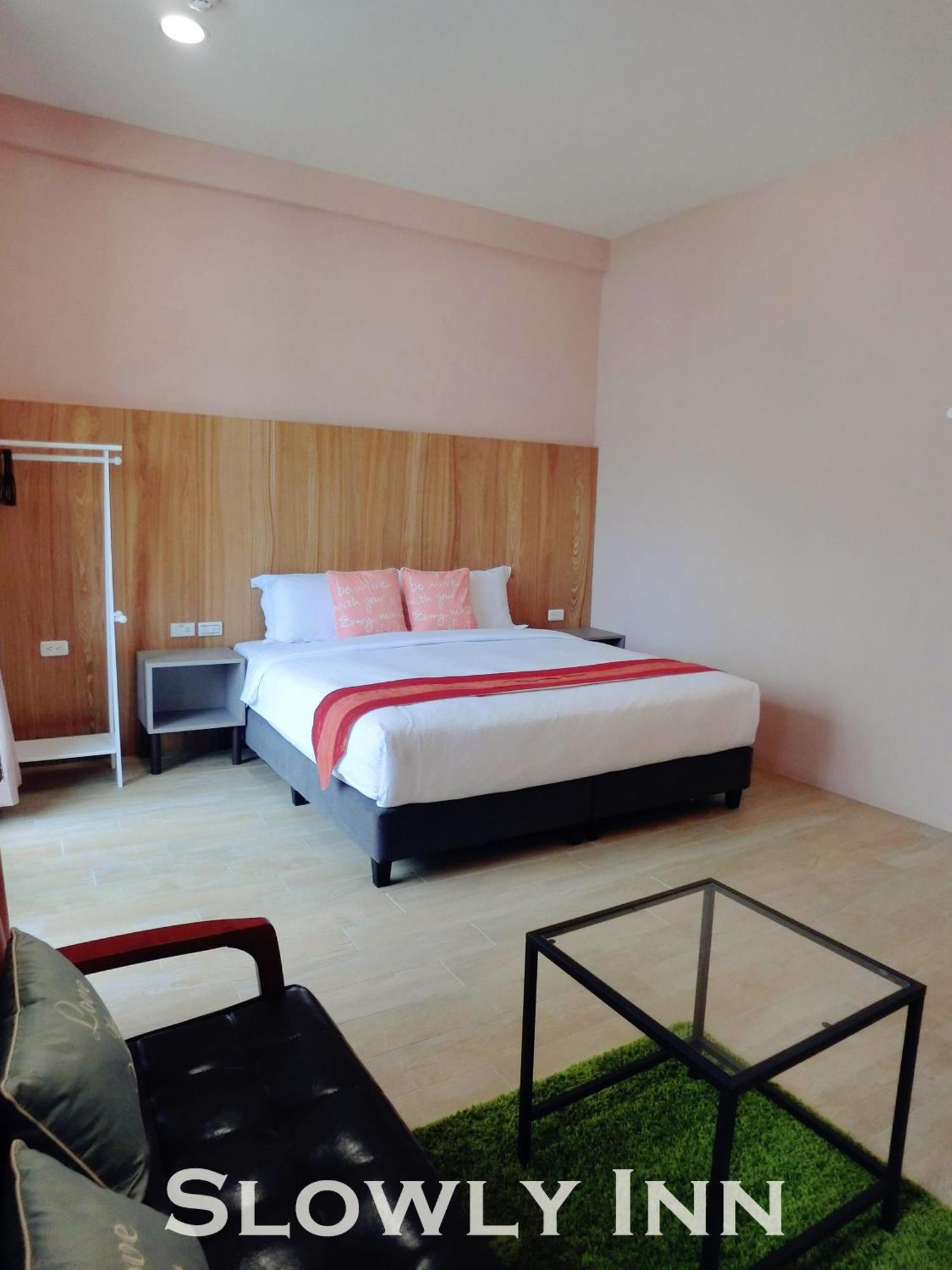 Slowly Inn Hengchun Exterior photo